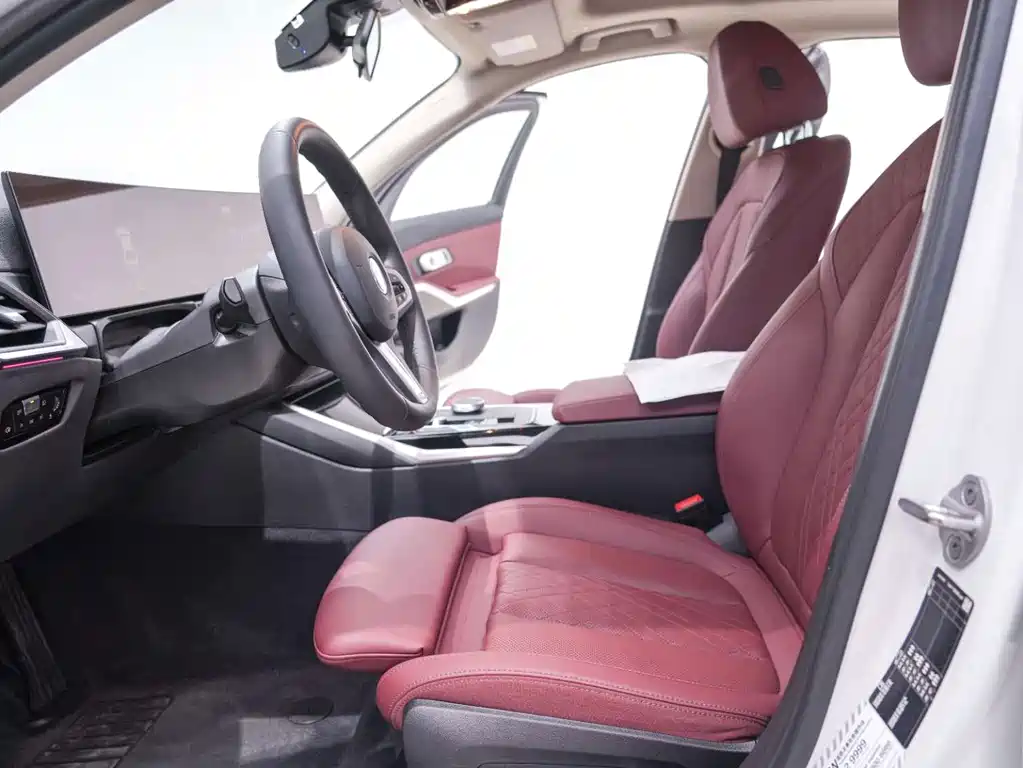 BMW i3 — фото 25