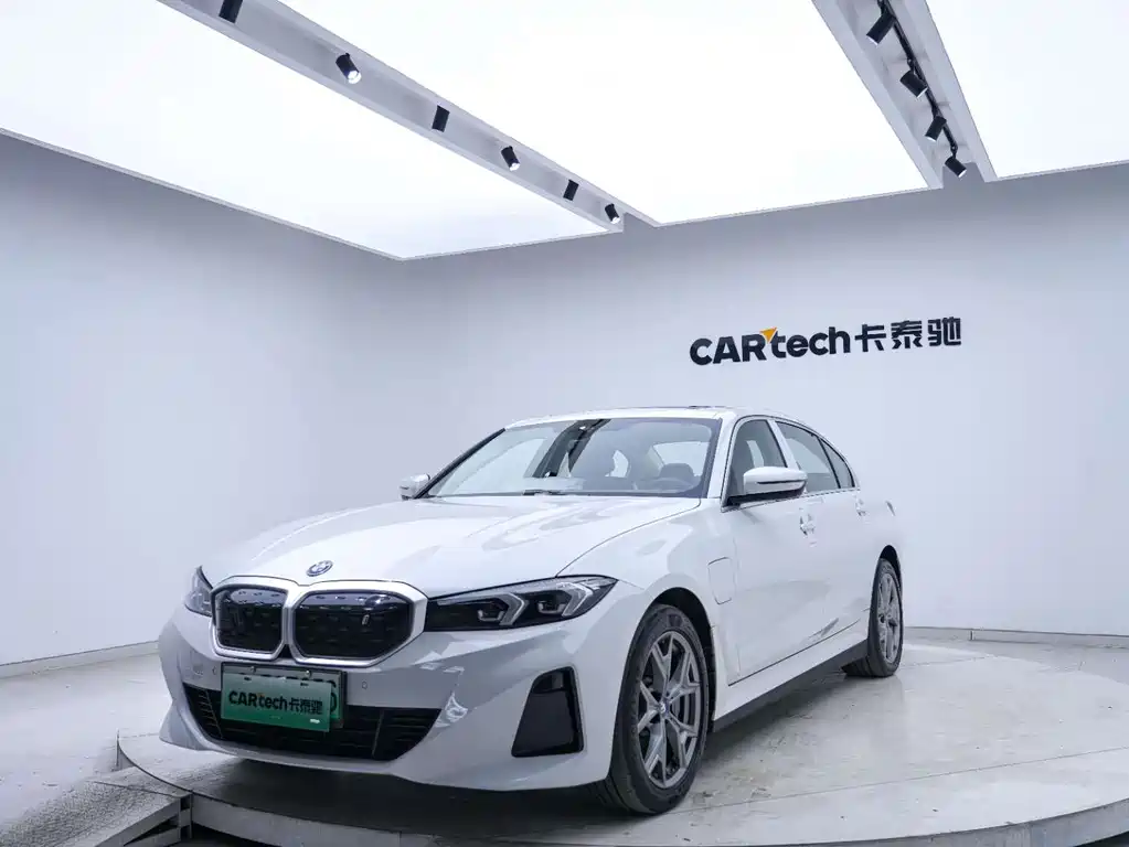 BMW i3 — фото 10
