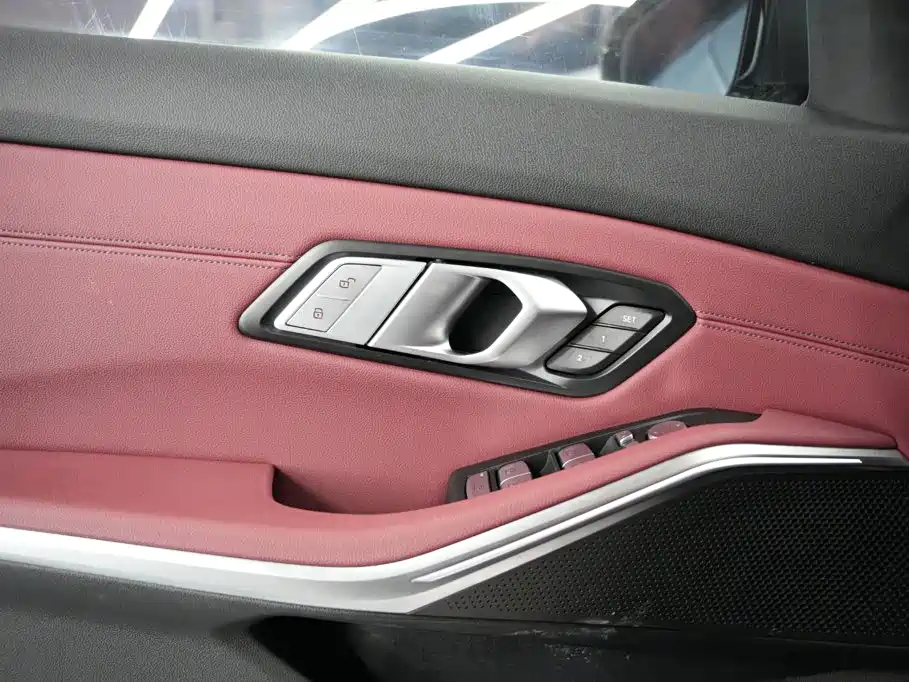 BMW 3 Series — фото 11
