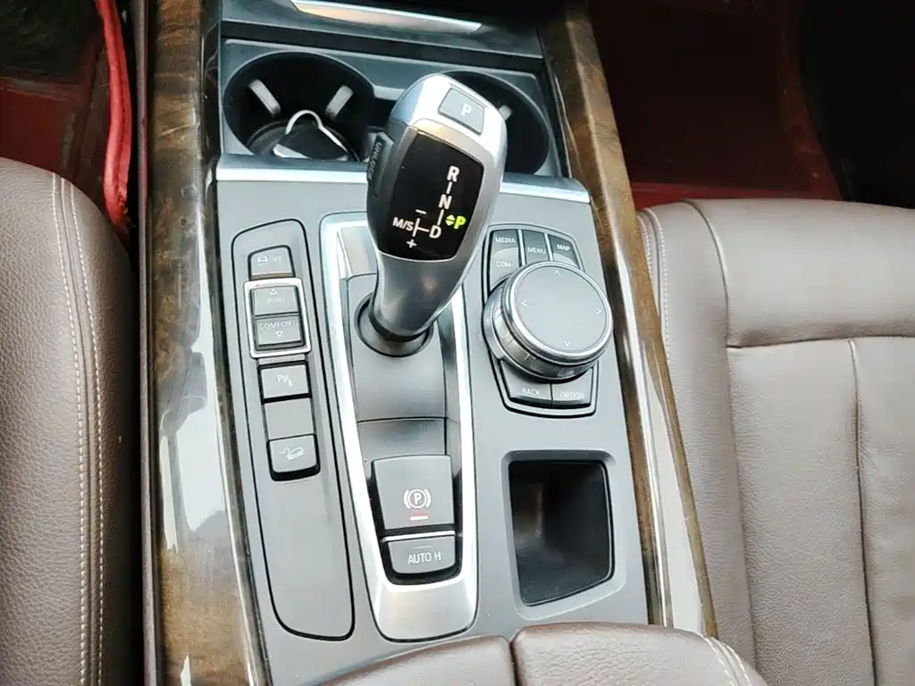 BMW X5 (Import) — фото 14