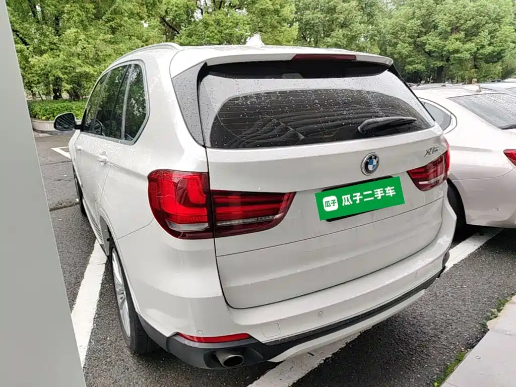 BMW X5 (Import) — фото 5
