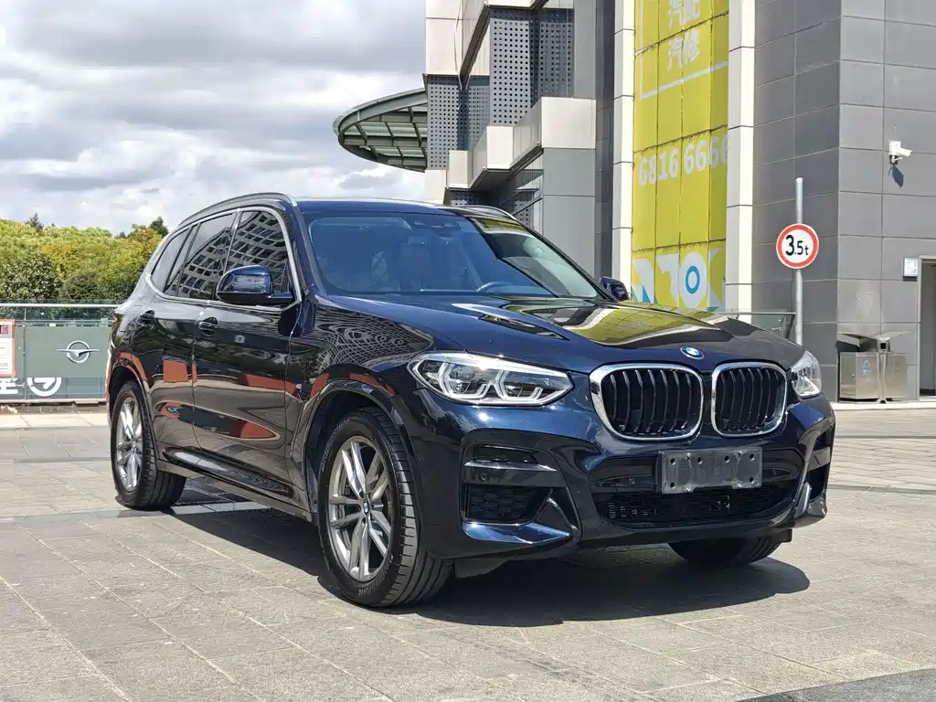 BMW X3 — фото 3