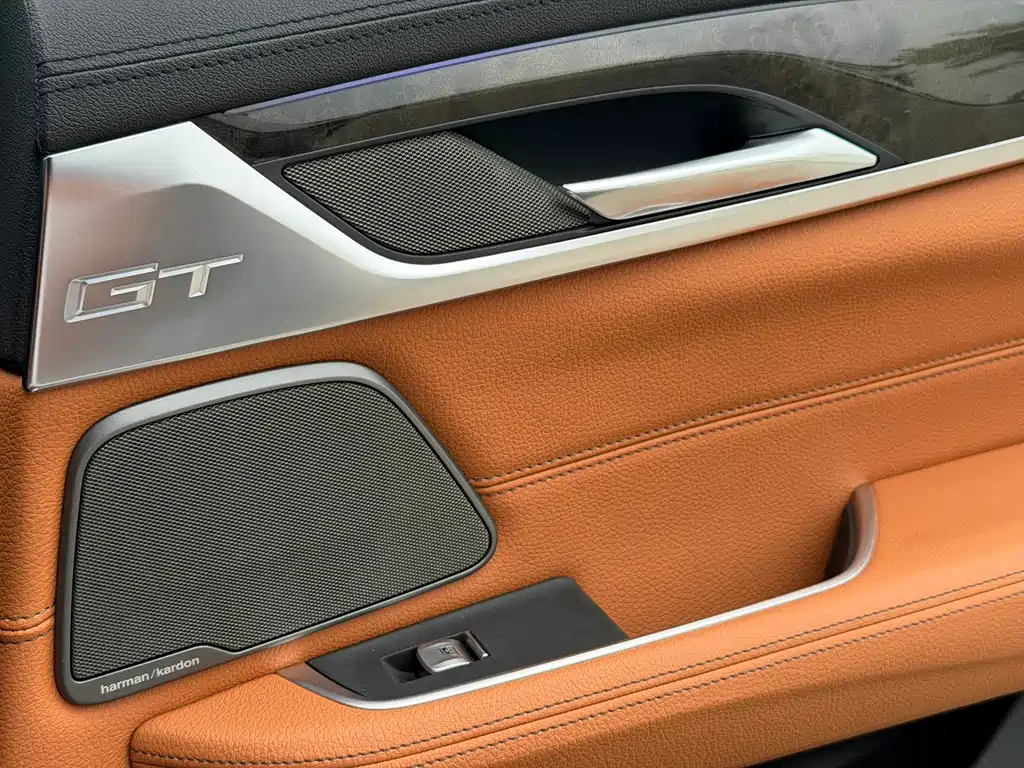 BMW 6 Series GT — фото 15