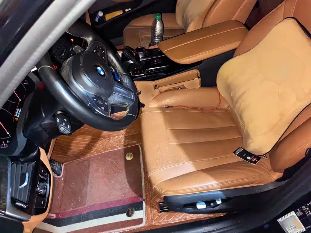 BMW 5 Series — фото 11