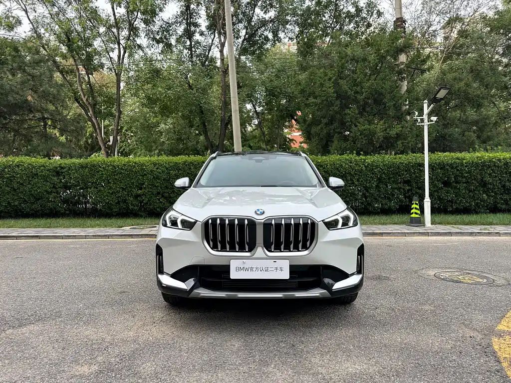 BMW X1 — фото 2
