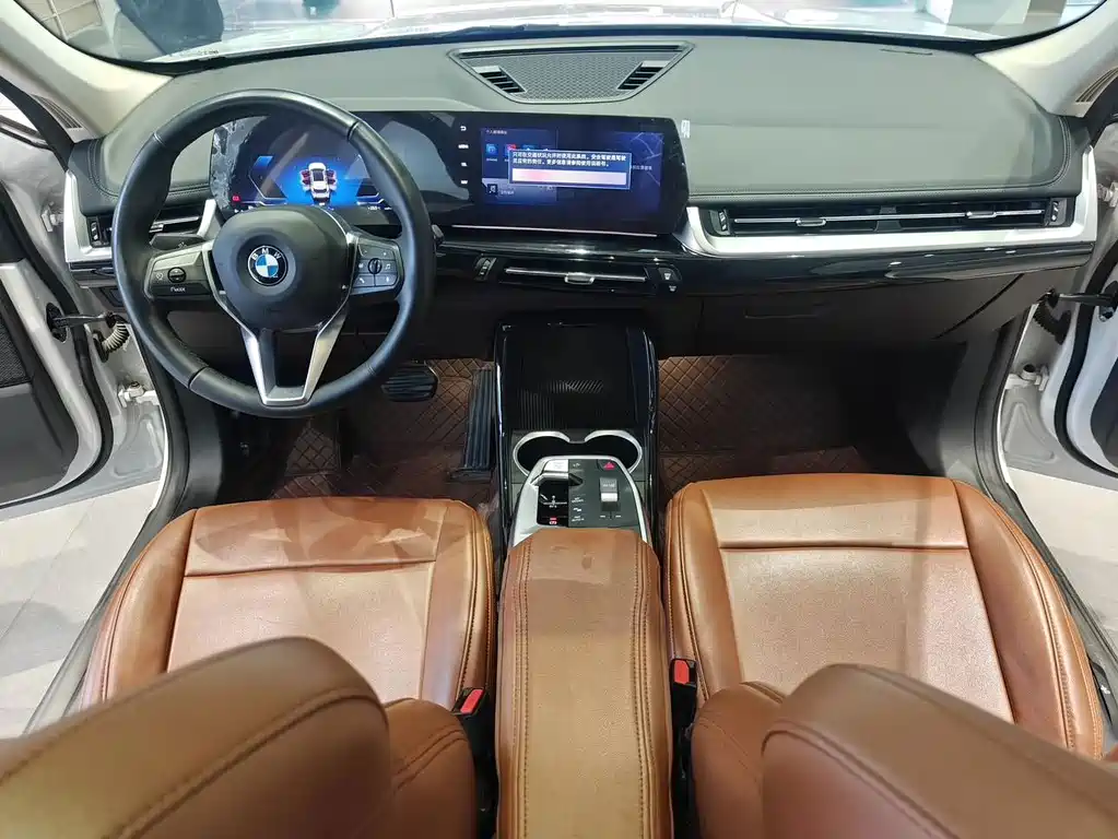 BMW X1 — фото 14