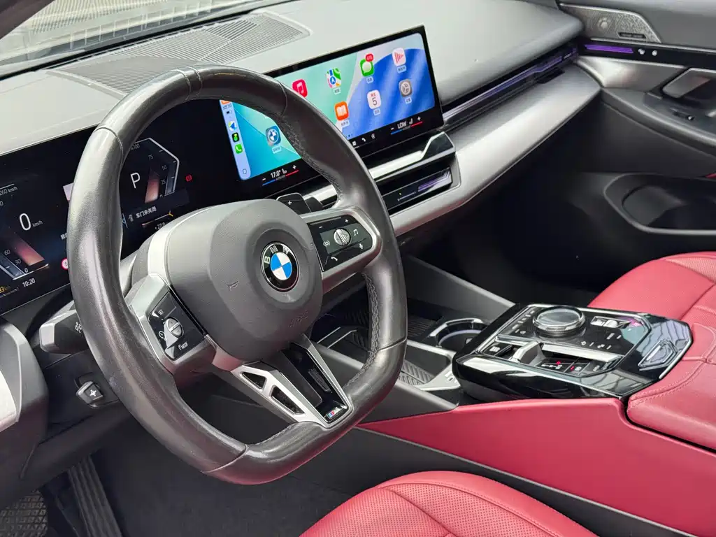 BMW 5 Series — фото 10