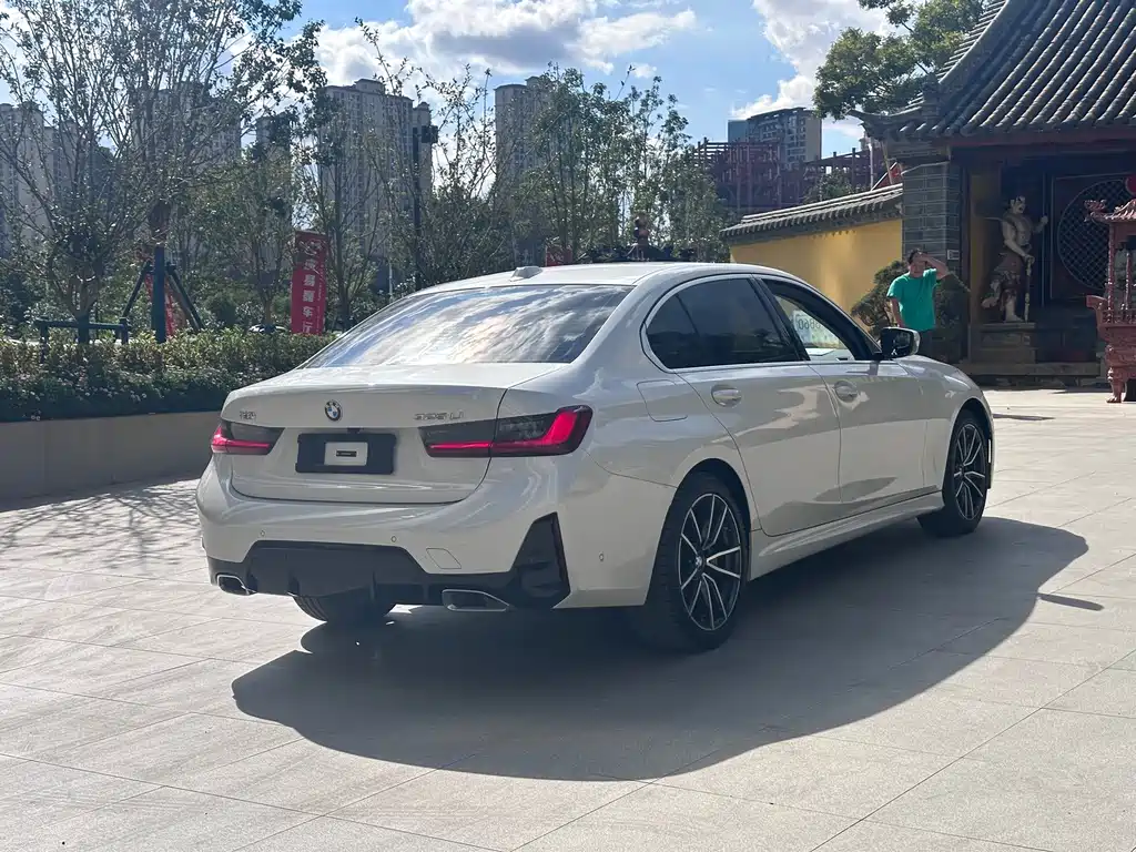 BMW 3 Series — фото 13