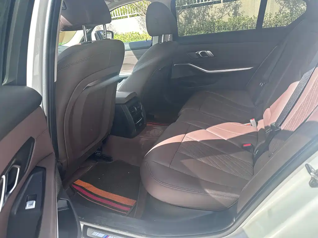 BMW 3 Series — фото 10