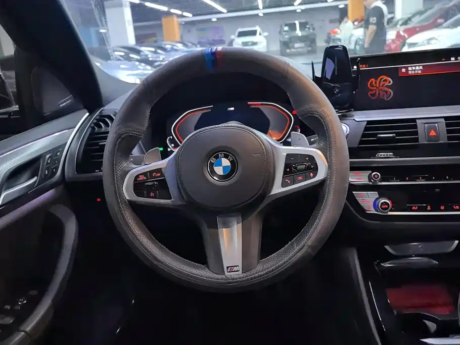 BMW X4 — фото 15