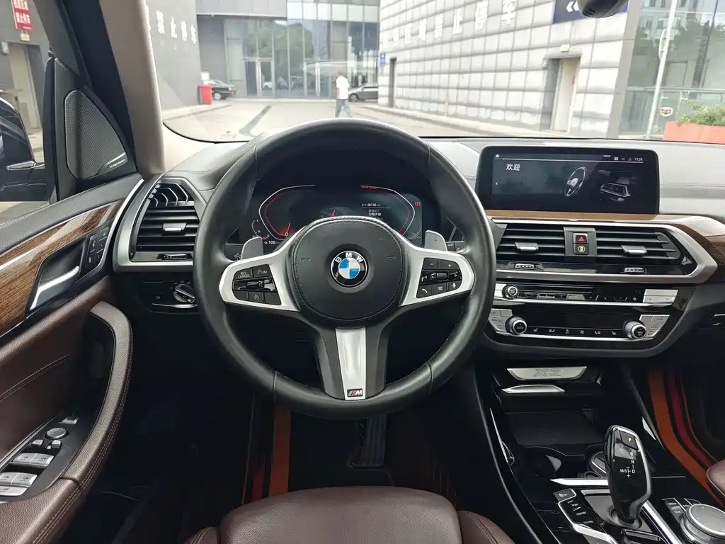 BMW X3 — фото 14