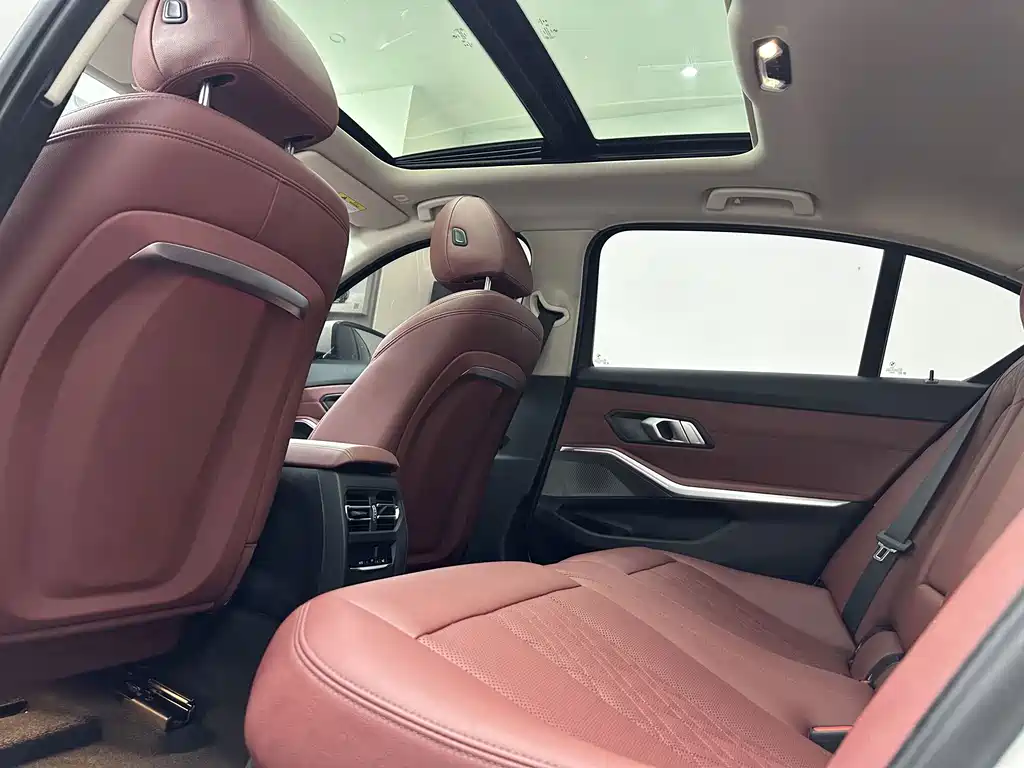BMW 3 Series — фото 15