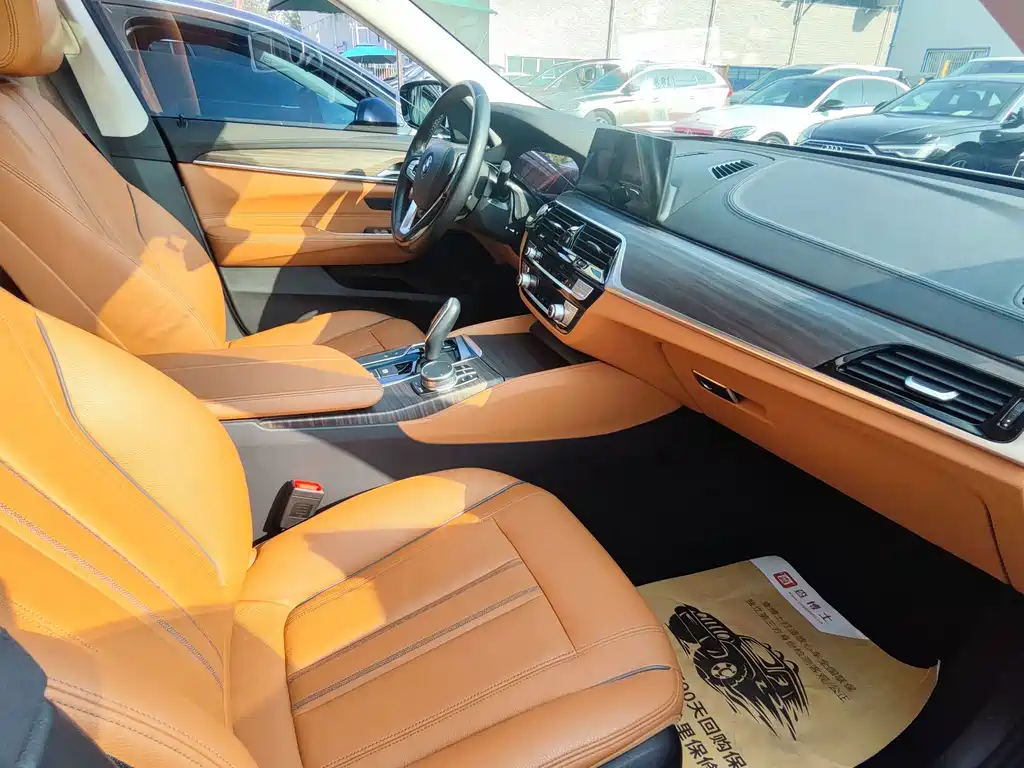 BMW 6 Series GT — фото 11