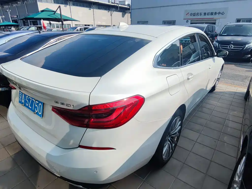 BMW 6 Series GT — фото 14