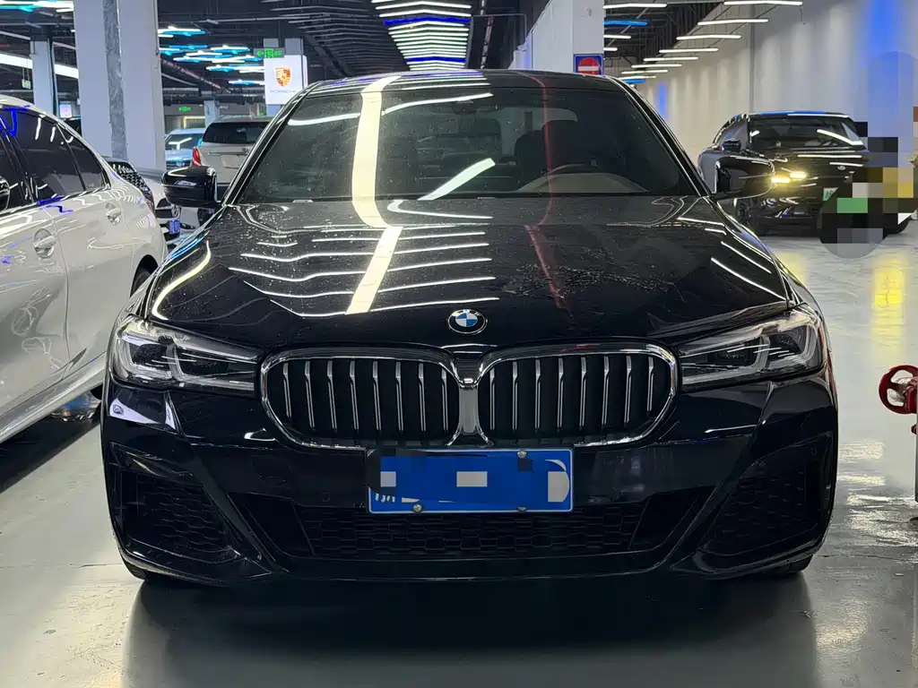 BMW 5 Series — фото 2