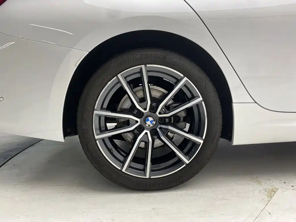 BMW 3 Series — фото 11