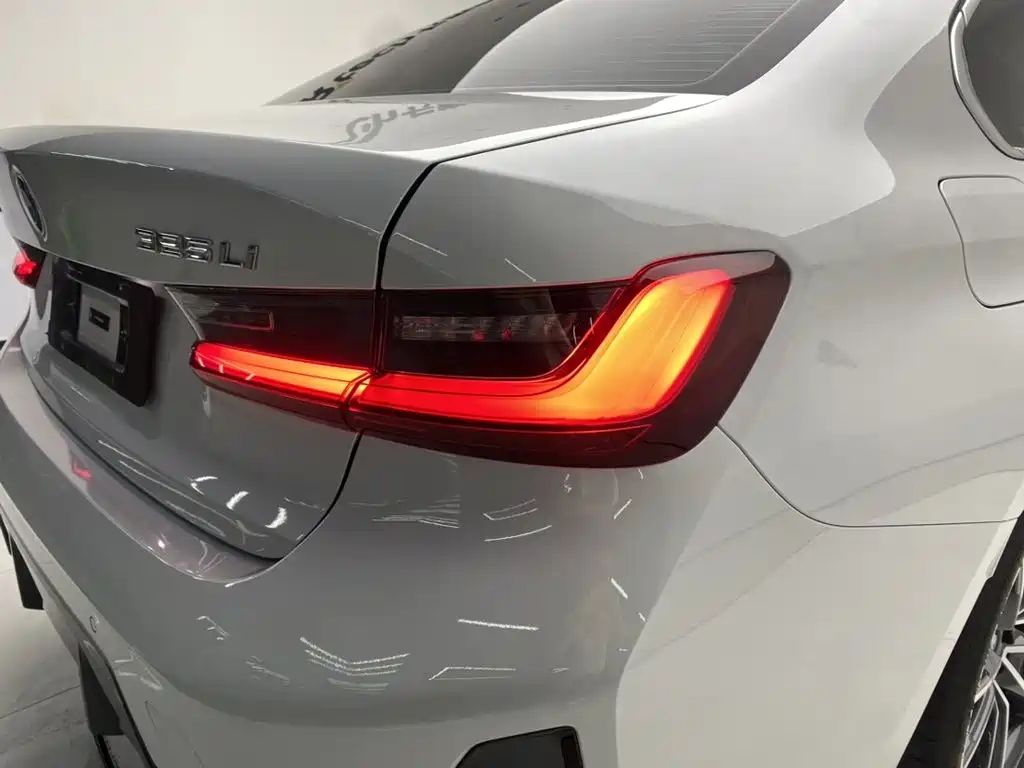 BMW 3 Series — фото 10