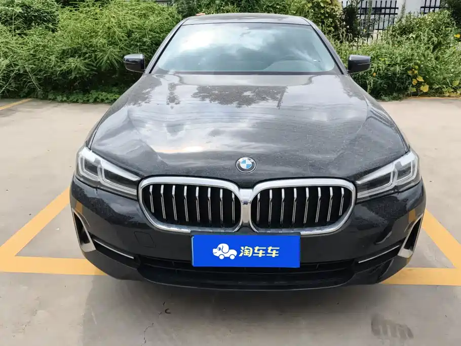BMW 5 Series — фото 2