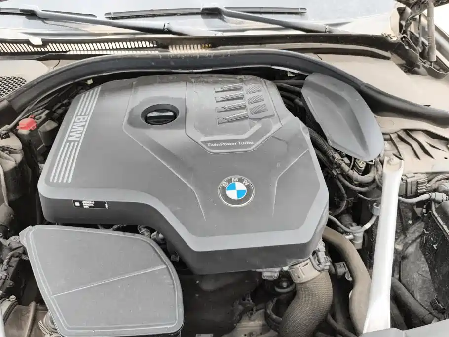 BMW 5 Series — фото 10