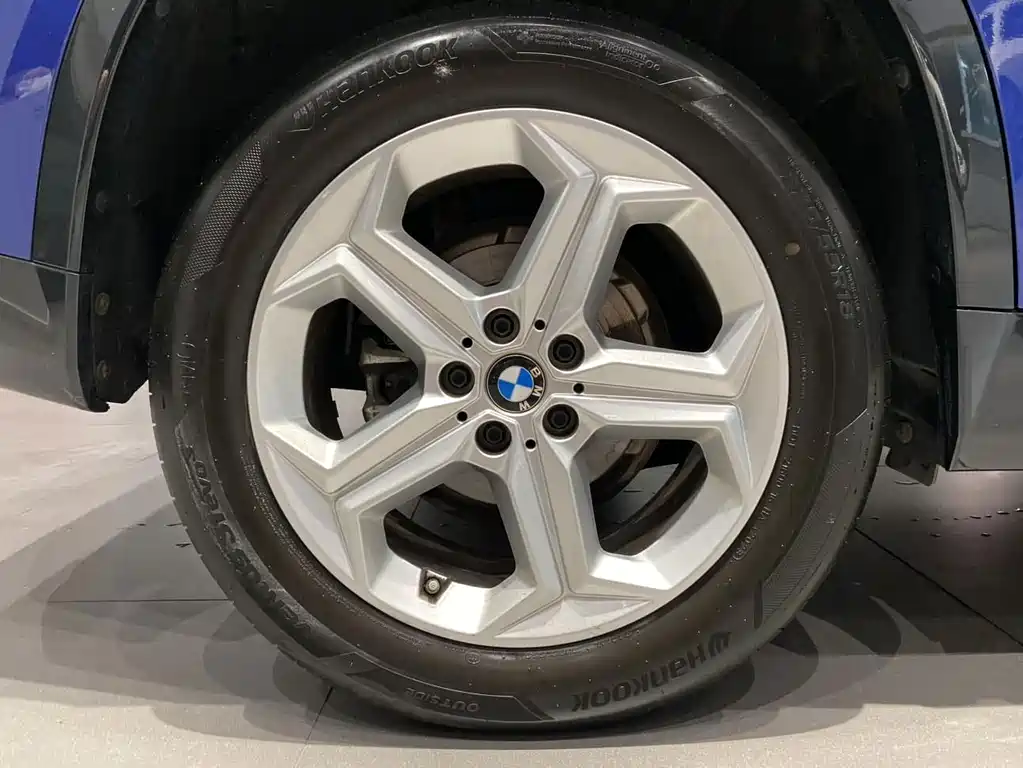 BMW X1 — фото 22