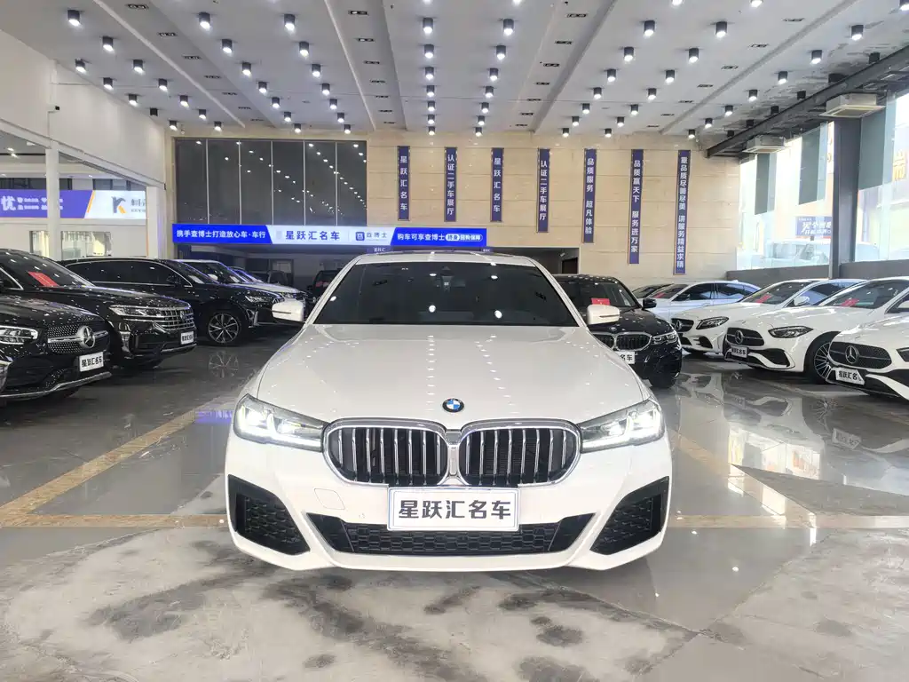 BMW 5 Series — фото 2