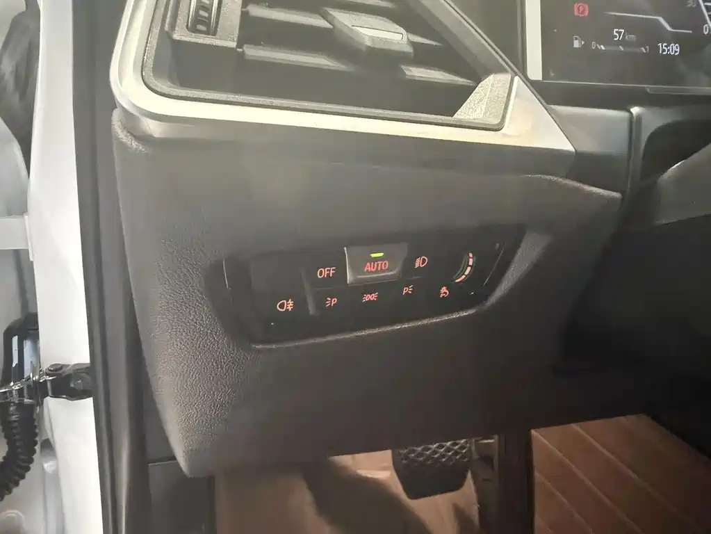 BMW 3 Series — фото 11