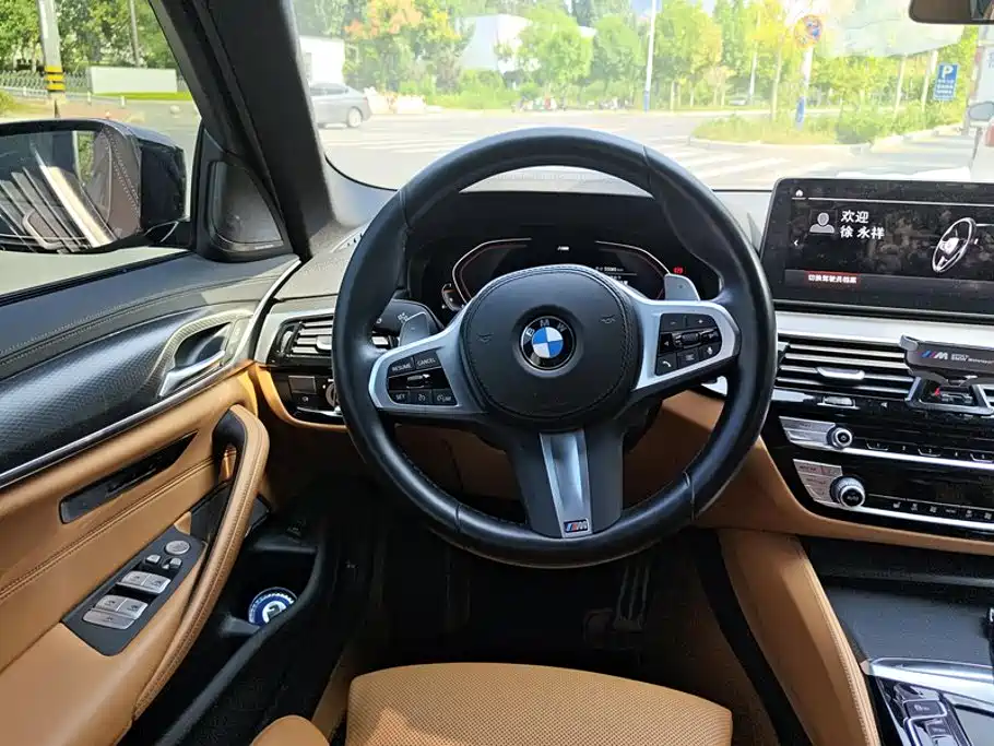 BMW 5 Series (Import) — фото 15