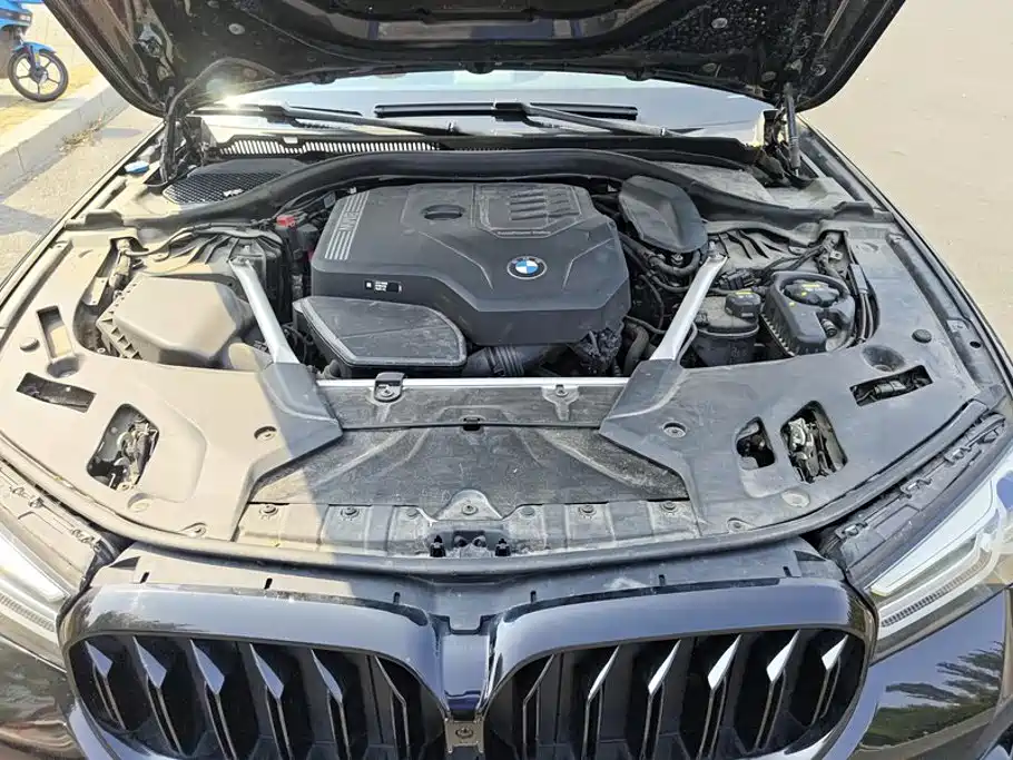 BMW 5 Series (Import) — фото 10
