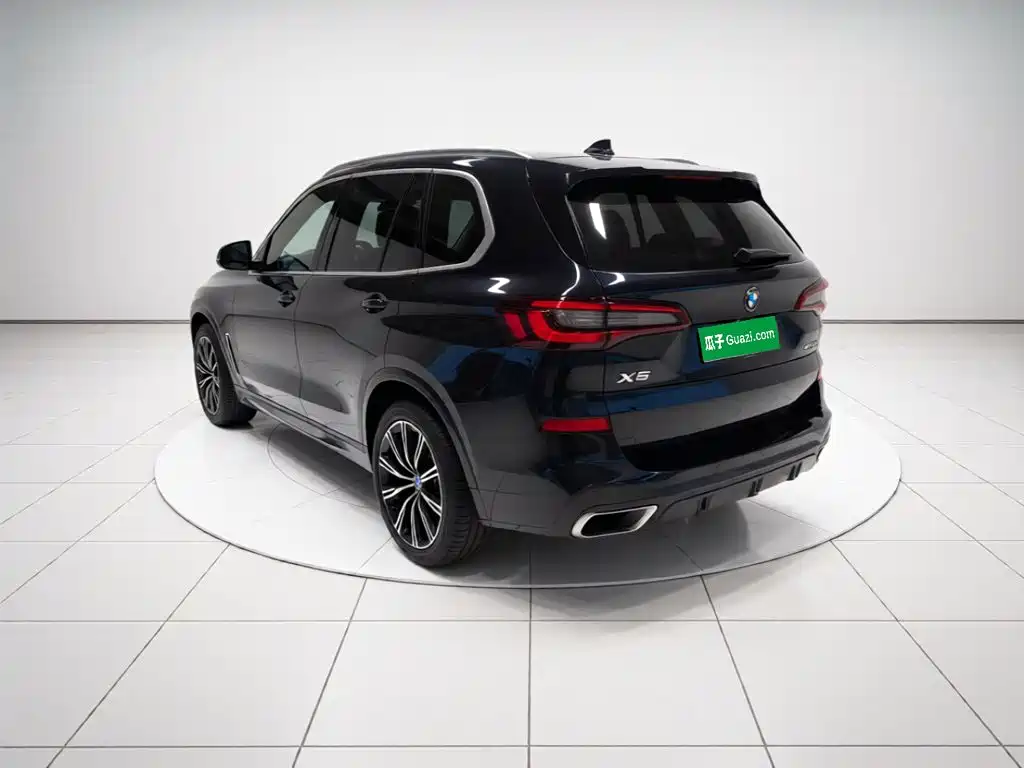 BMW X5 (Import) — фото 4