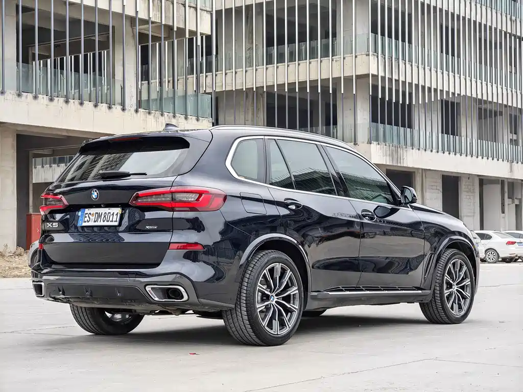 BMW X5 (Import) — фото 15