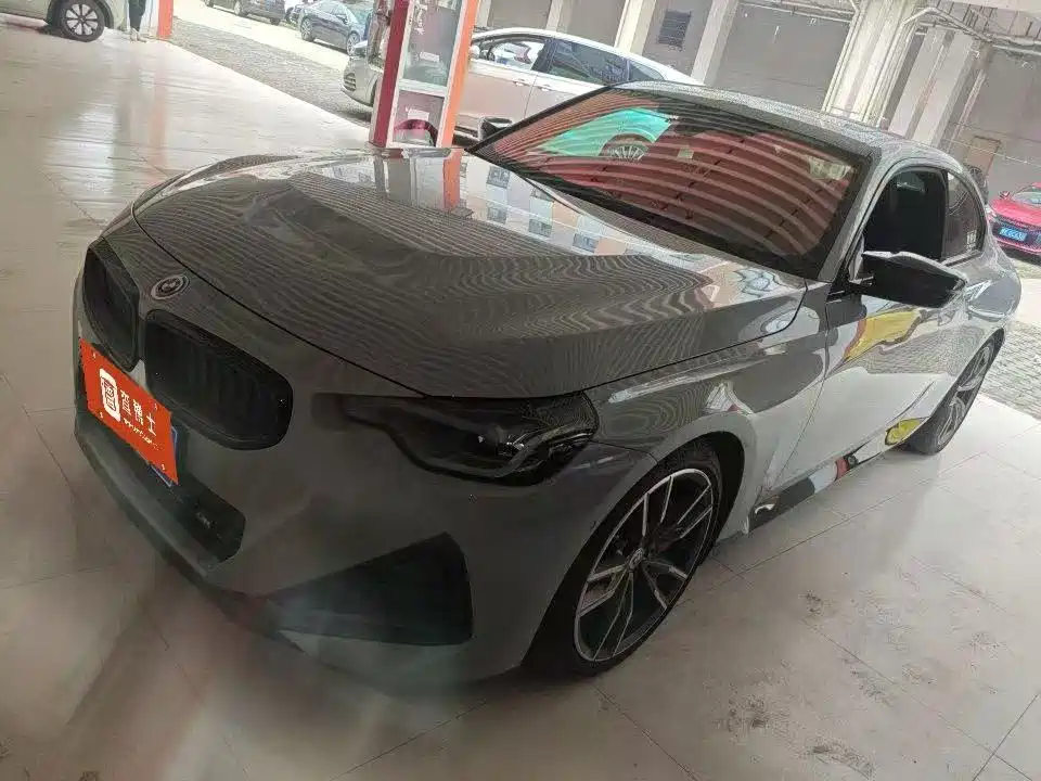 BMW M240i