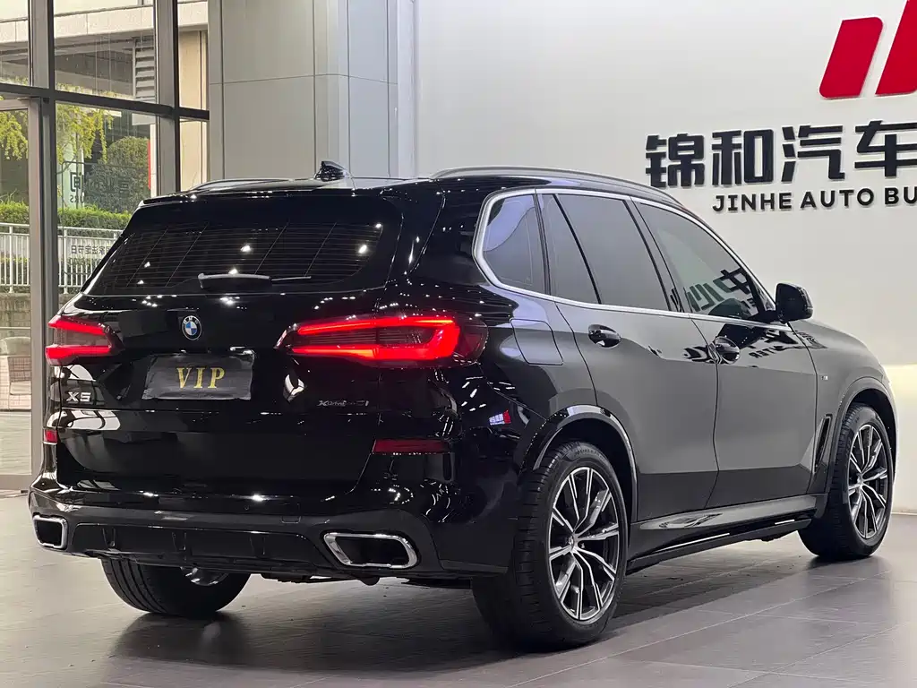 BMW X5 (Import) — фото 4