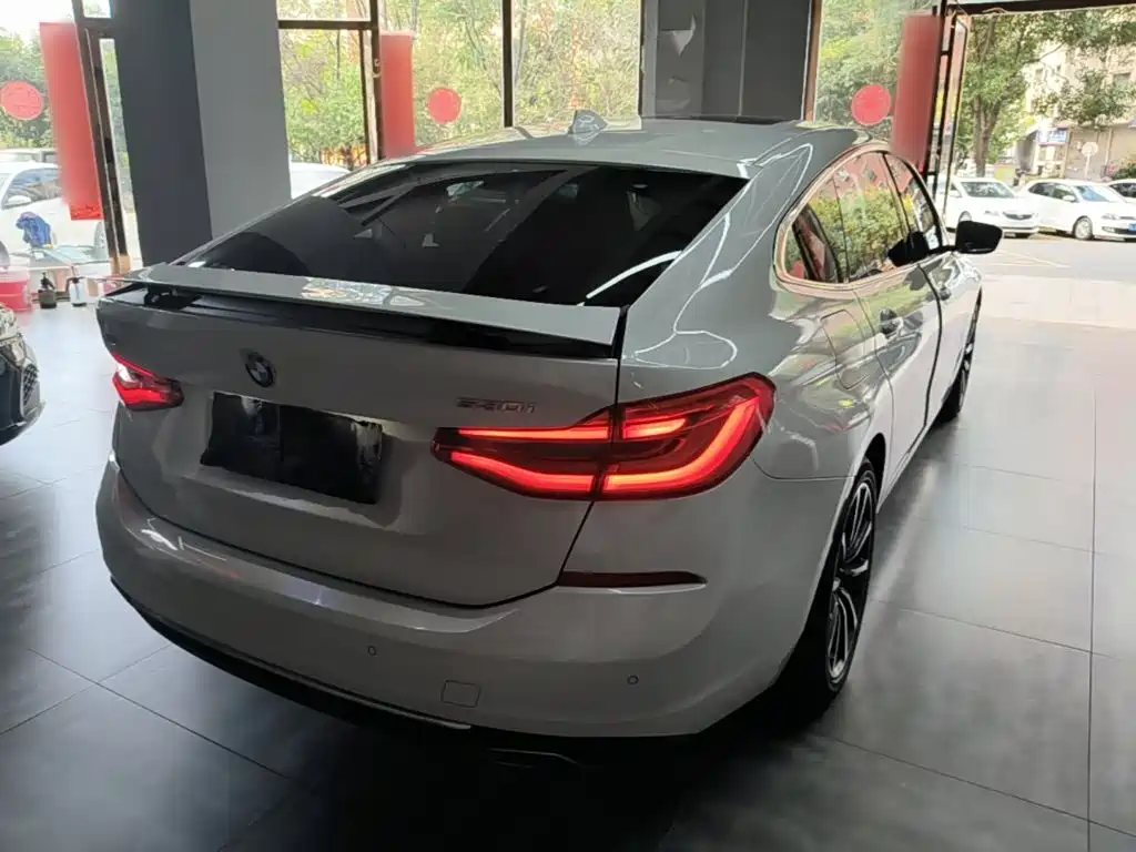 BMW 6 Series GT — фото 7