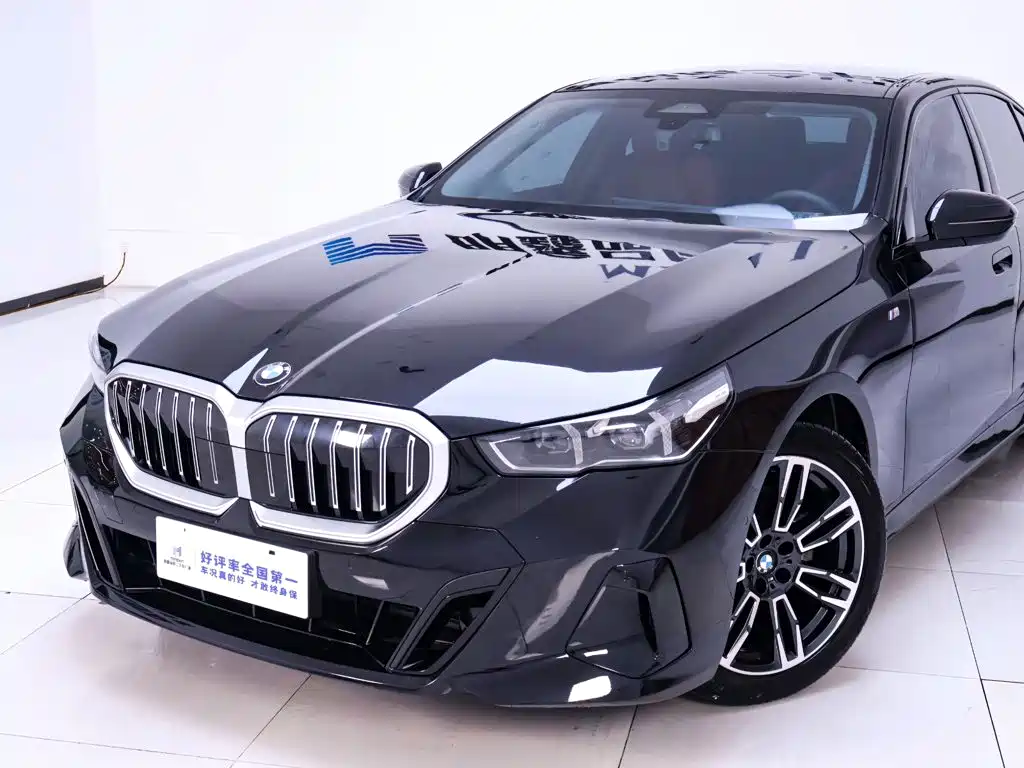 BMW 5 Series (Import) — фото 3