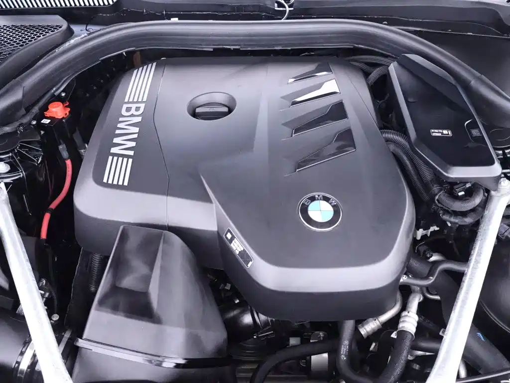 BMW 5 Series (Import) — фото 24