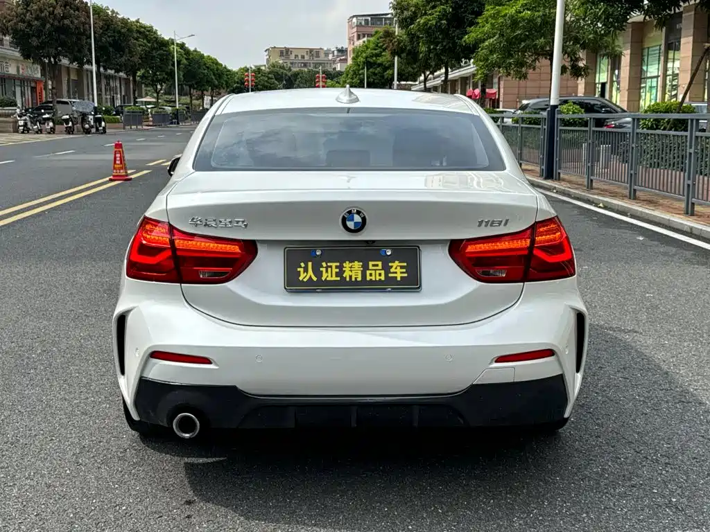 BMW 1 Series — фото 13