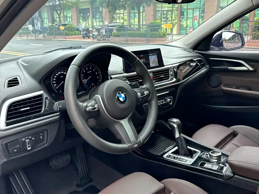 BMW 1 Series — фото 18