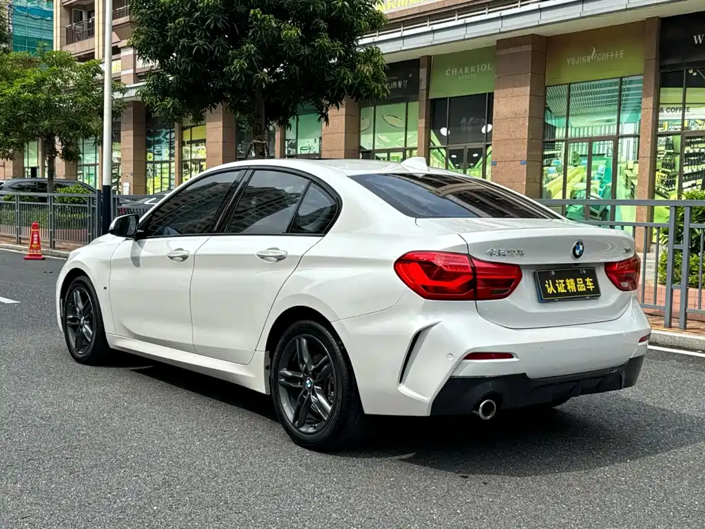BMW 1 Series — фото 10