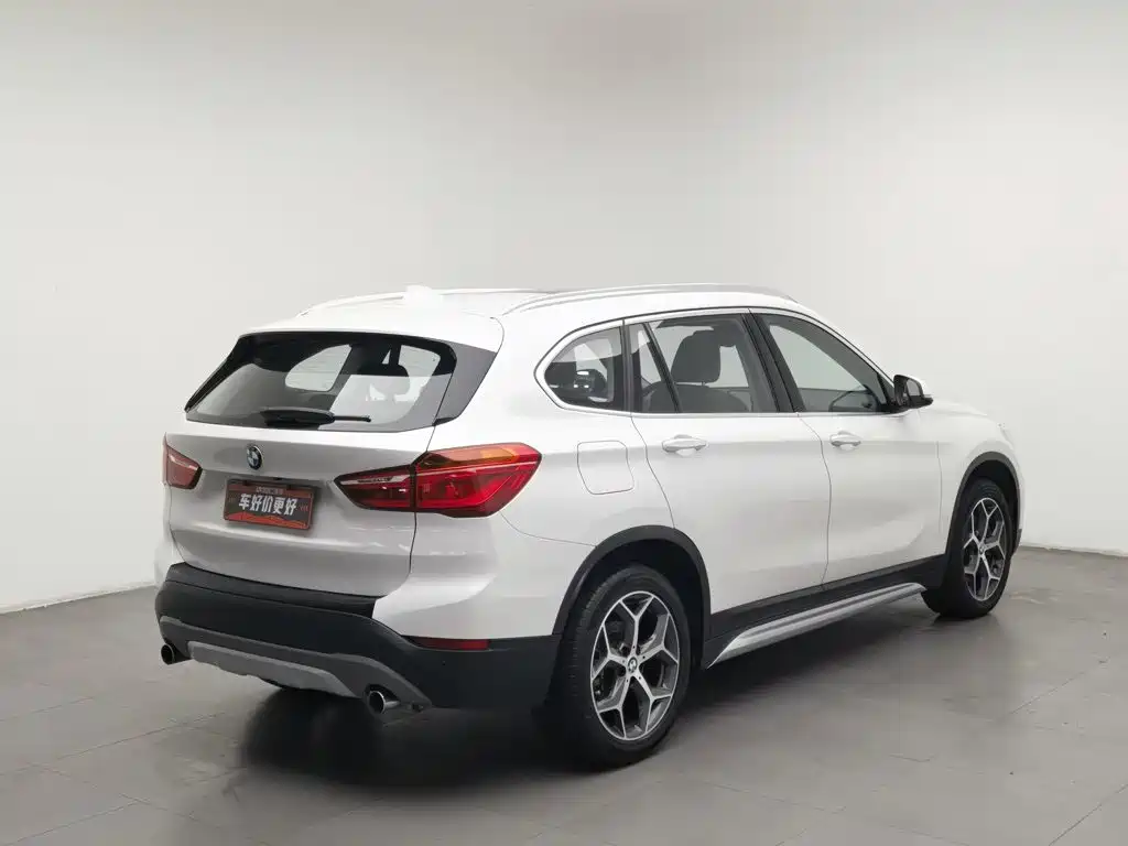 BMW X1 — фото 2