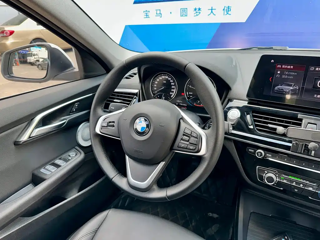 BMW 1 Series — фото 15