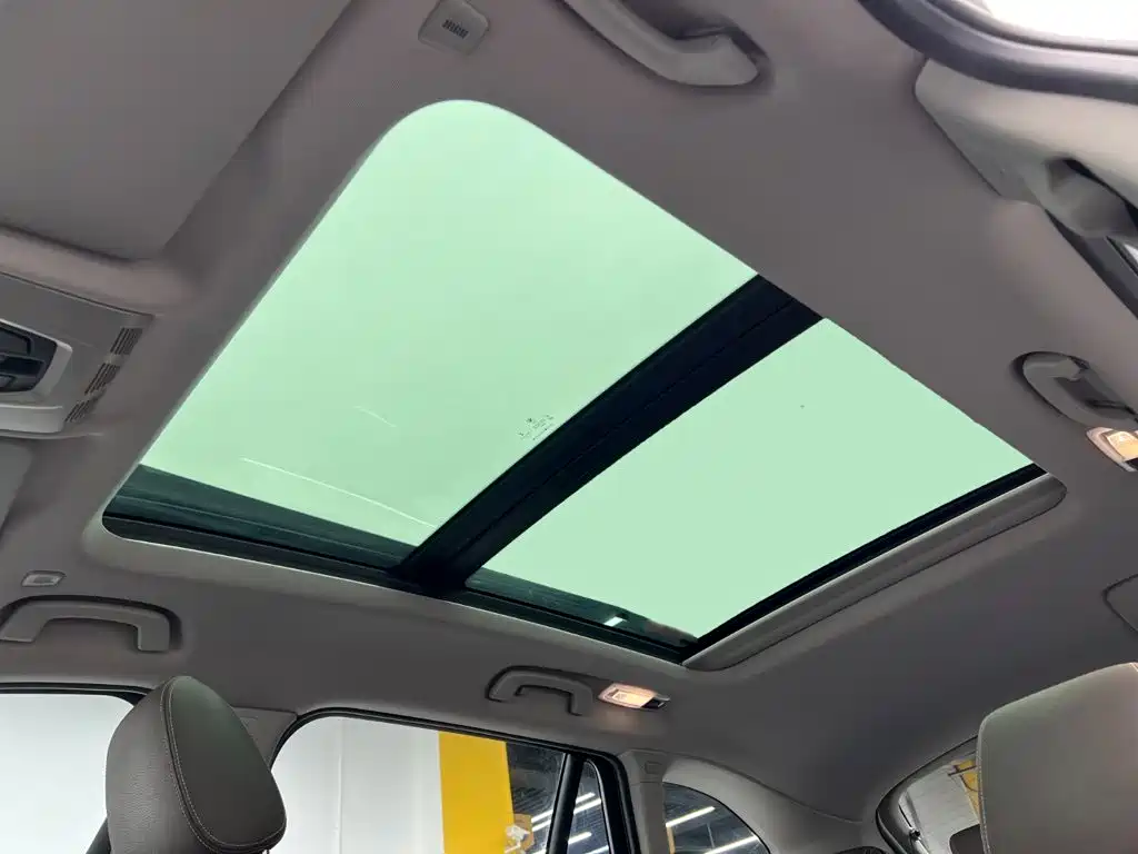 BMW X1 New Energy — фото 16