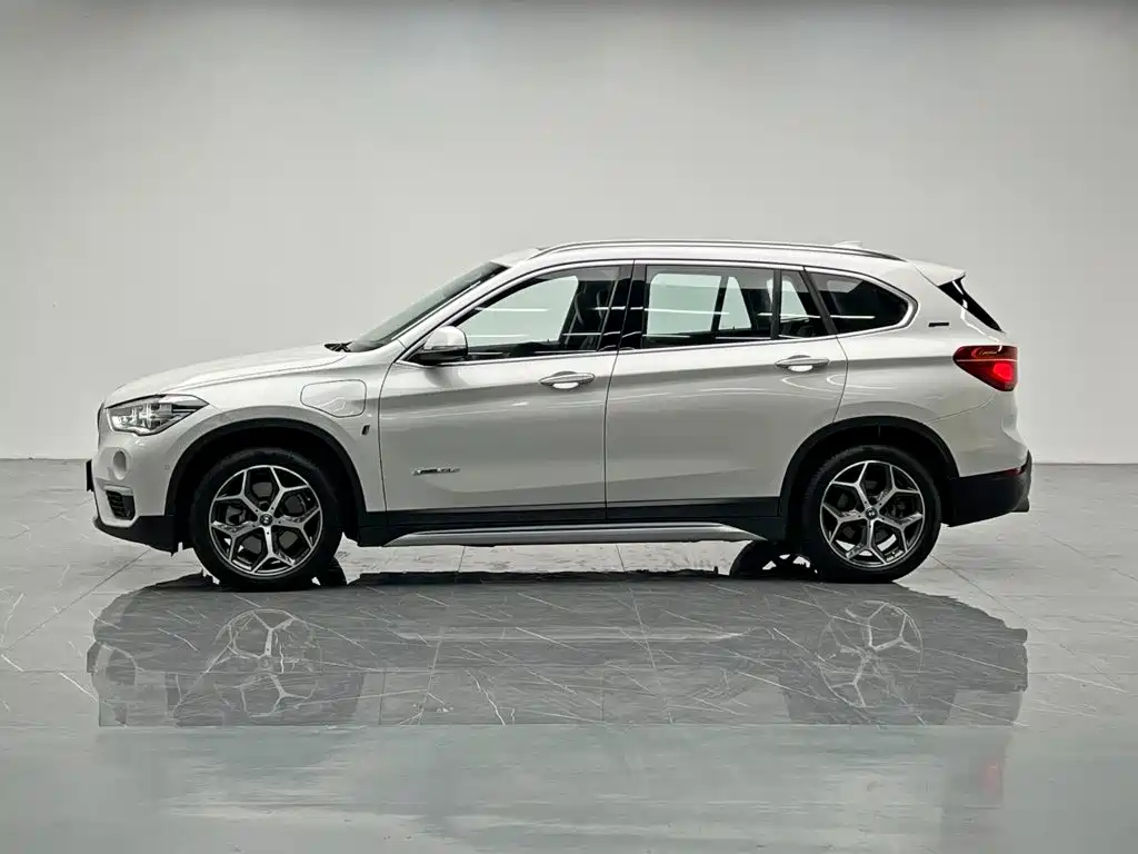 BMW X1 New Energy — фото 3