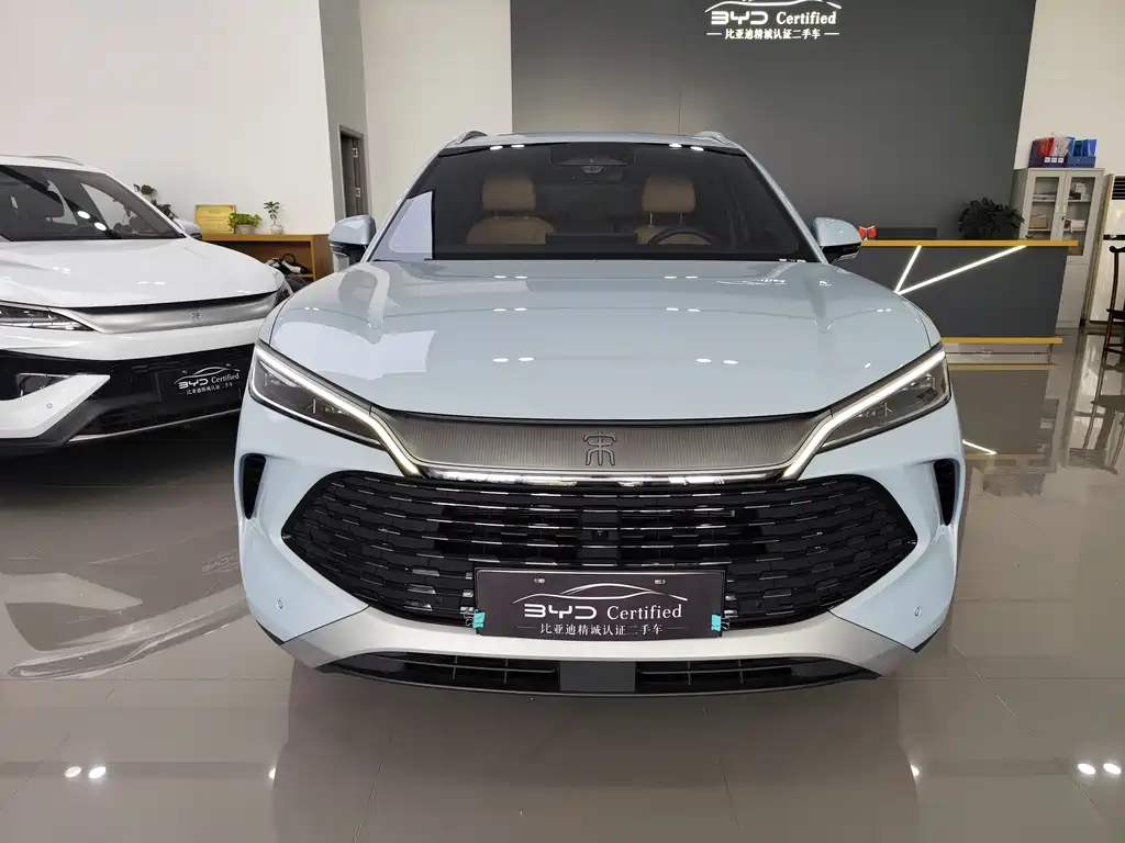 BYD L DM-i — фото 2
