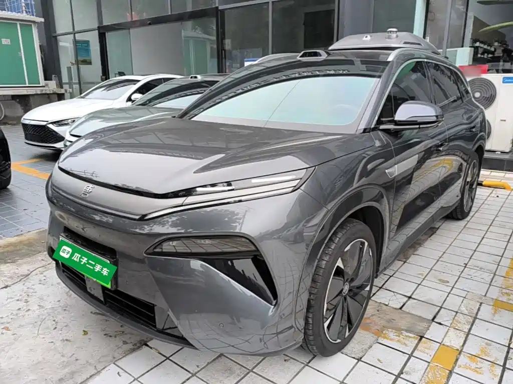 BYD Tang L — фото 2