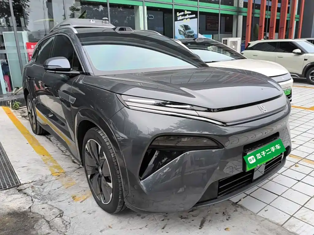 BYD Tang L — фото 4