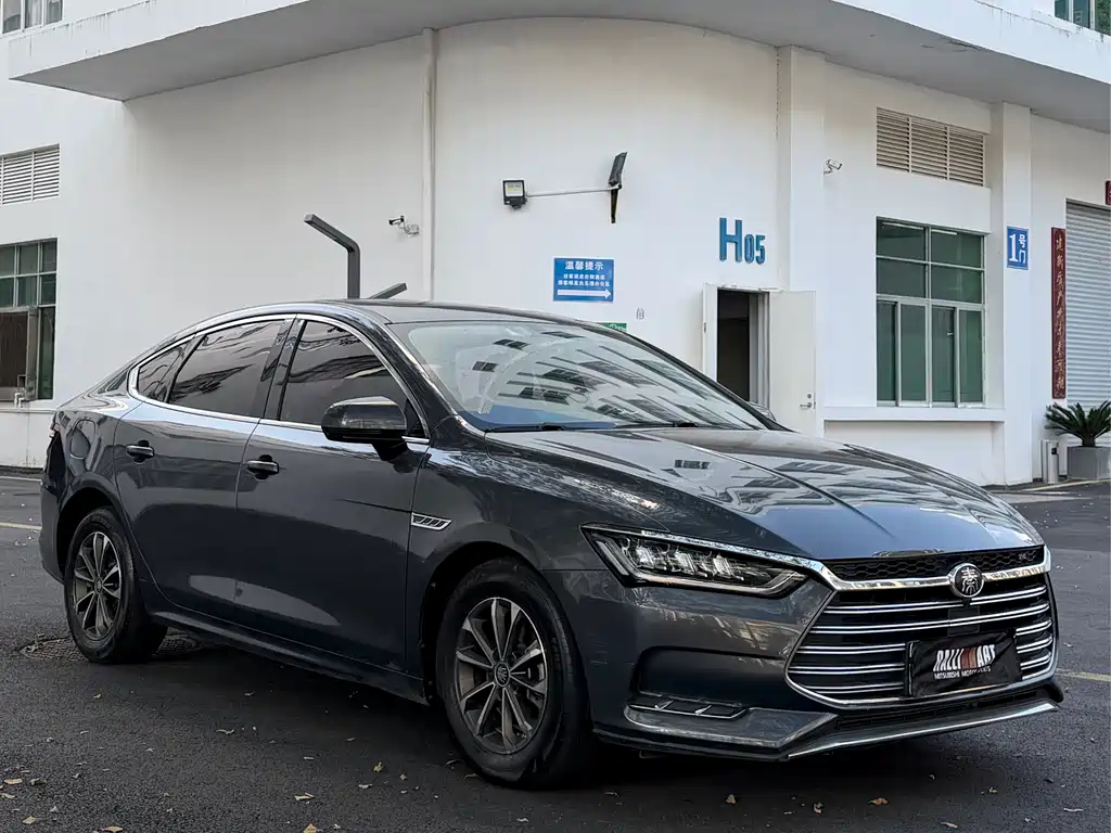 BYD Qin Pro NEV — фото 6