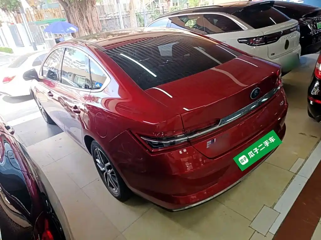 BYD Qin Pro NEV — фото 5
