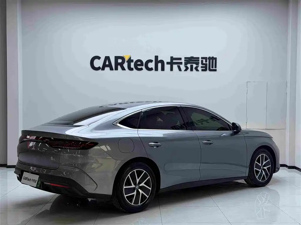 BYD Qin L — фото 5