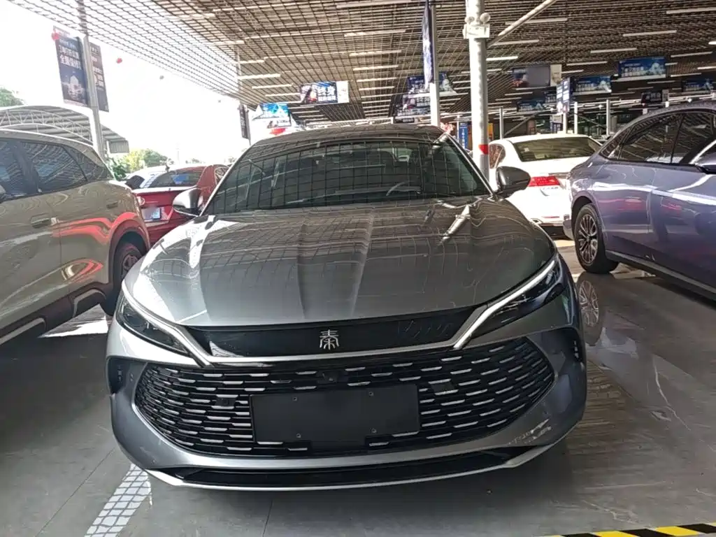 BYD Qin L — фото 3