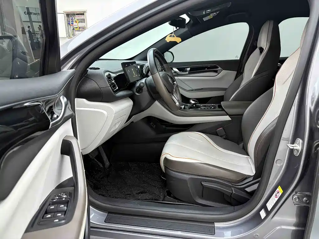 BYD Qin PLUS — фото 6